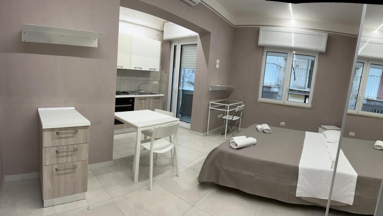 Camelia Home Suite - Napoli Exterior foto