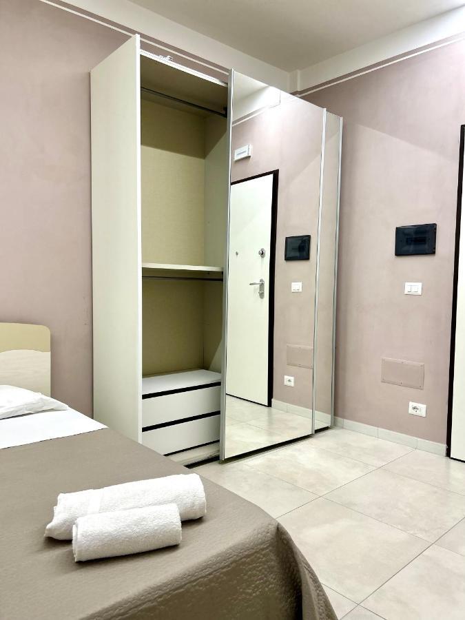 Camelia Home Suite - Napoli Exterior foto